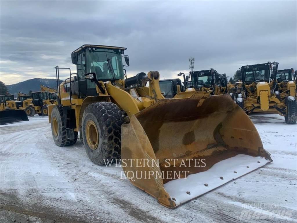 CAT 972M Iekrāvēji uz riteņiem