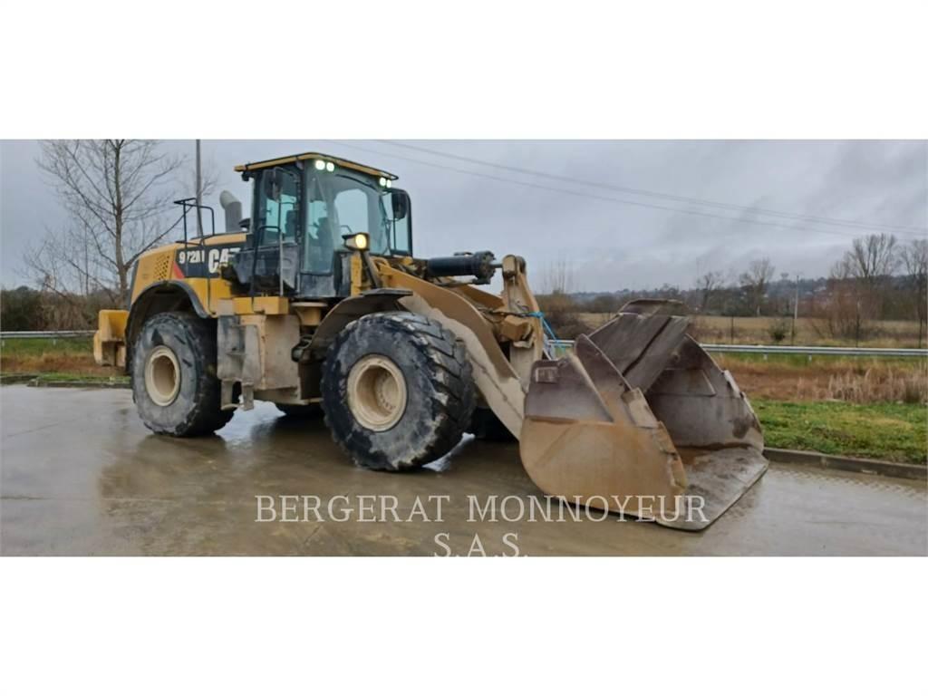CAT 972M Iekrāvēji uz riteņiem
