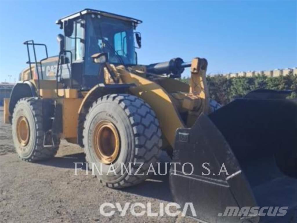 CAT 972M Iekrāvēji uz riteņiem