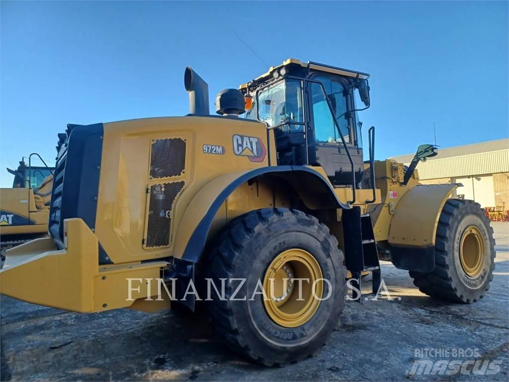 CAT 972M Iekrāvēji uz riteņiem