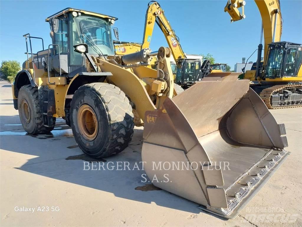 CAT 972M Iekrāvēji uz riteņiem