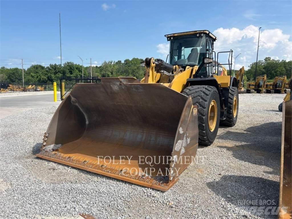 CAT 972M Iekrāvēji uz riteņiem