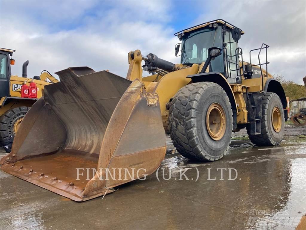 CAT 972M Iekrāvēji uz riteņiem