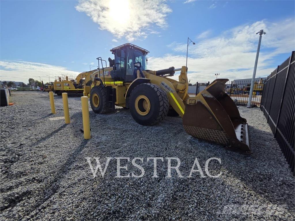 CAT 972M Iekrāvēji uz riteņiem