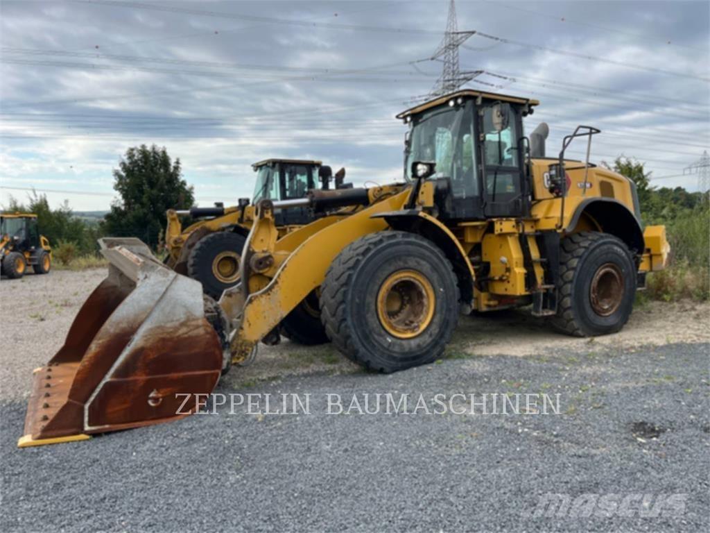 CAT 972M Iekrāvēji uz riteņiem