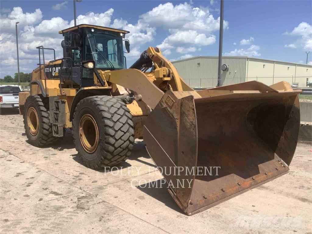 CAT 972M Iekrāvēji uz riteņiem