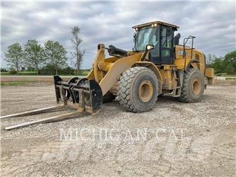 CAT 972M Q Iekrāvēji uz riteņiem