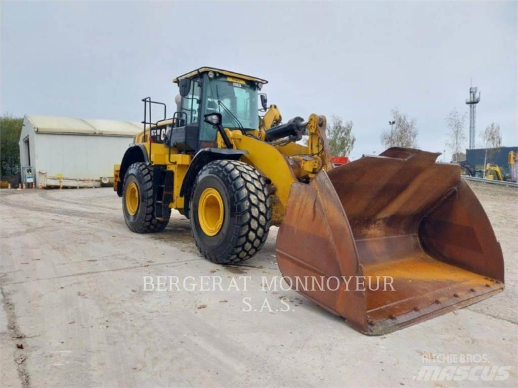 CAT 972M XE Iekrāvēji uz riteņiem