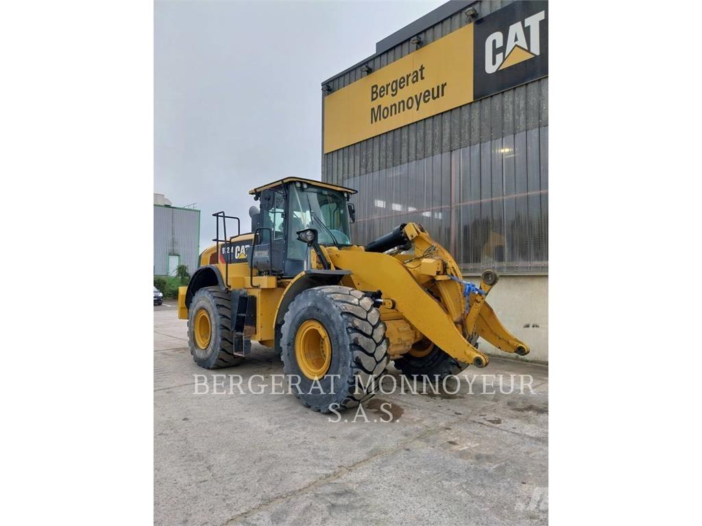 CAT 972M XE Iekrāvēji uz riteņiem