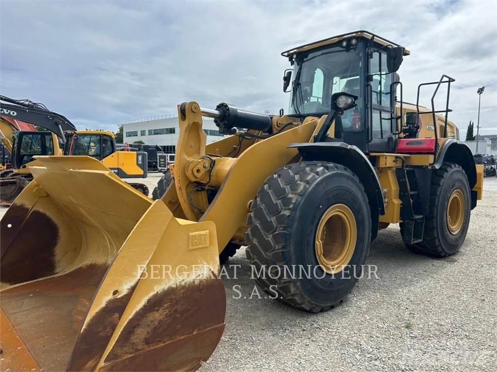 CAT 972M XE Iekrāvēji uz riteņiem