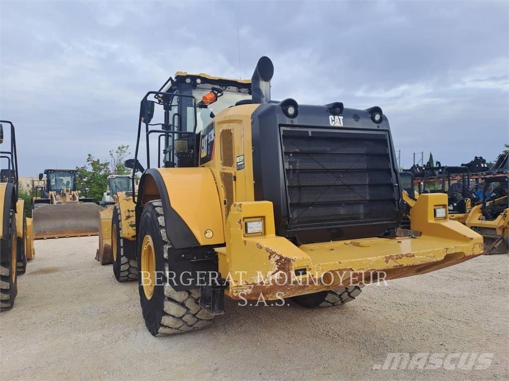 CAT 972M XE Iekrāvēji uz riteņiem