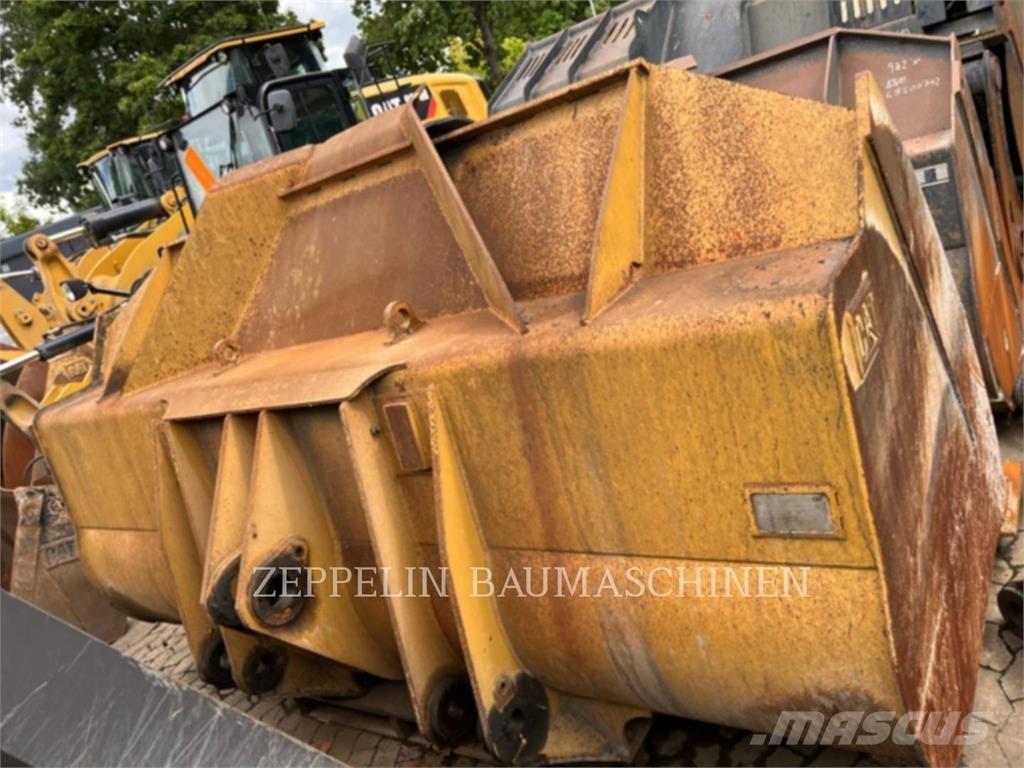 CAT 972MXE Iekrāvēji uz riteņiem