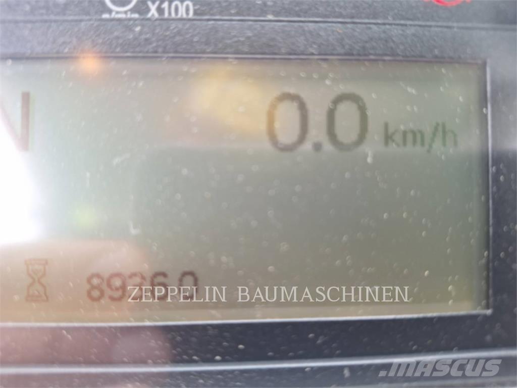 CAT 972MXE Iekrāvēji uz riteņiem