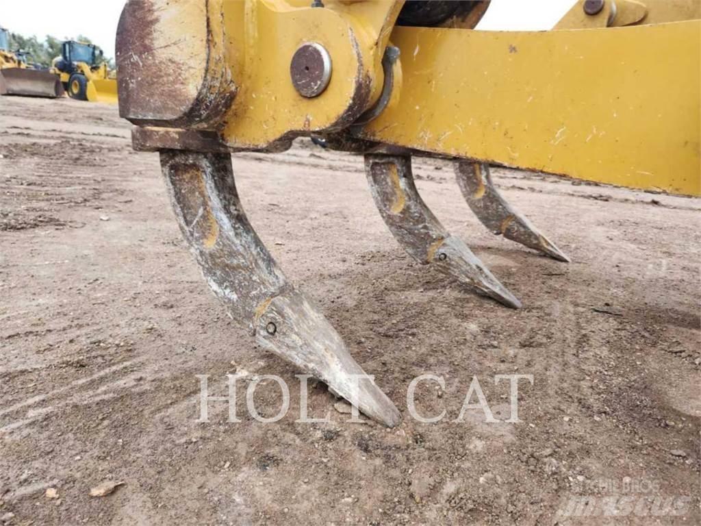 CAT 973K Kāpurķēžu iekrāvēji