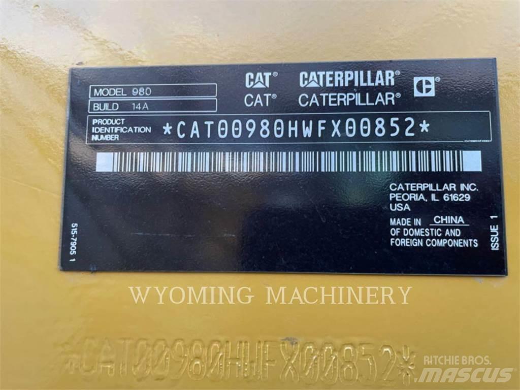CAT 980 Iekrāvēji uz riteņiem
