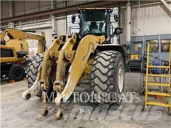 CAT 980 Iekrāvēji uz riteņiem