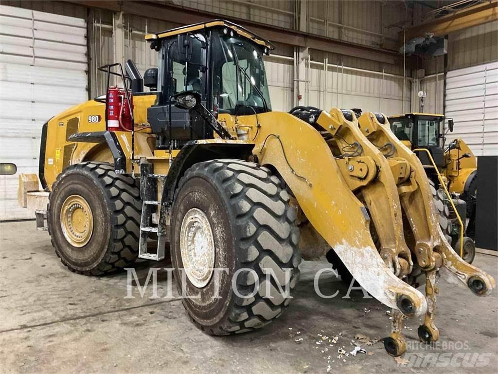 CAT 980 Iekrāvēji uz riteņiem
