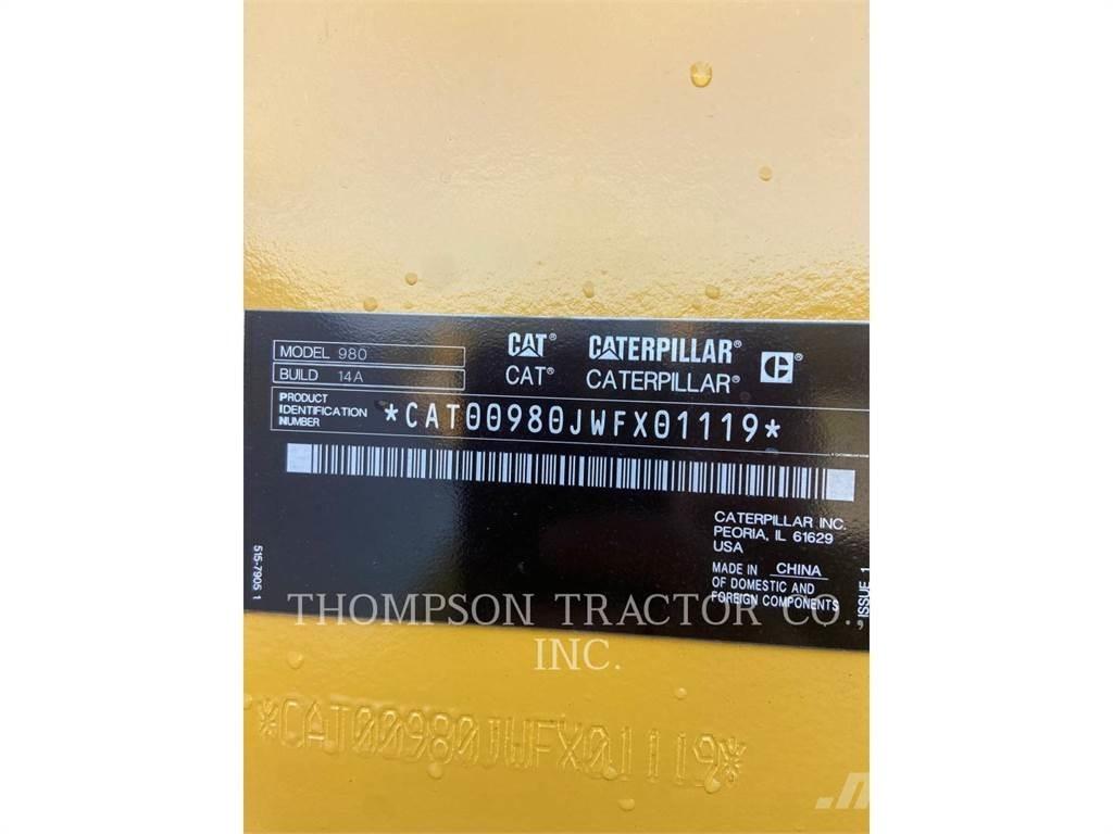 CAT 980 Iekrāvēji uz riteņiem