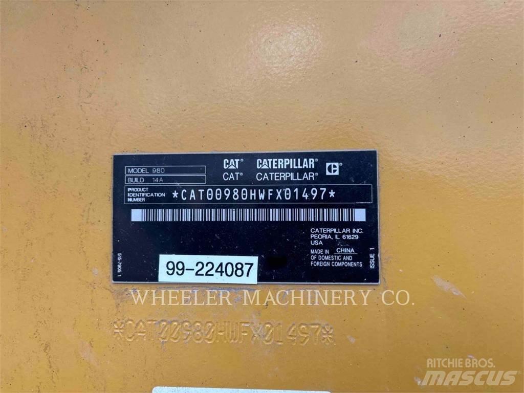CAT 980 Iekrāvēji uz riteņiem