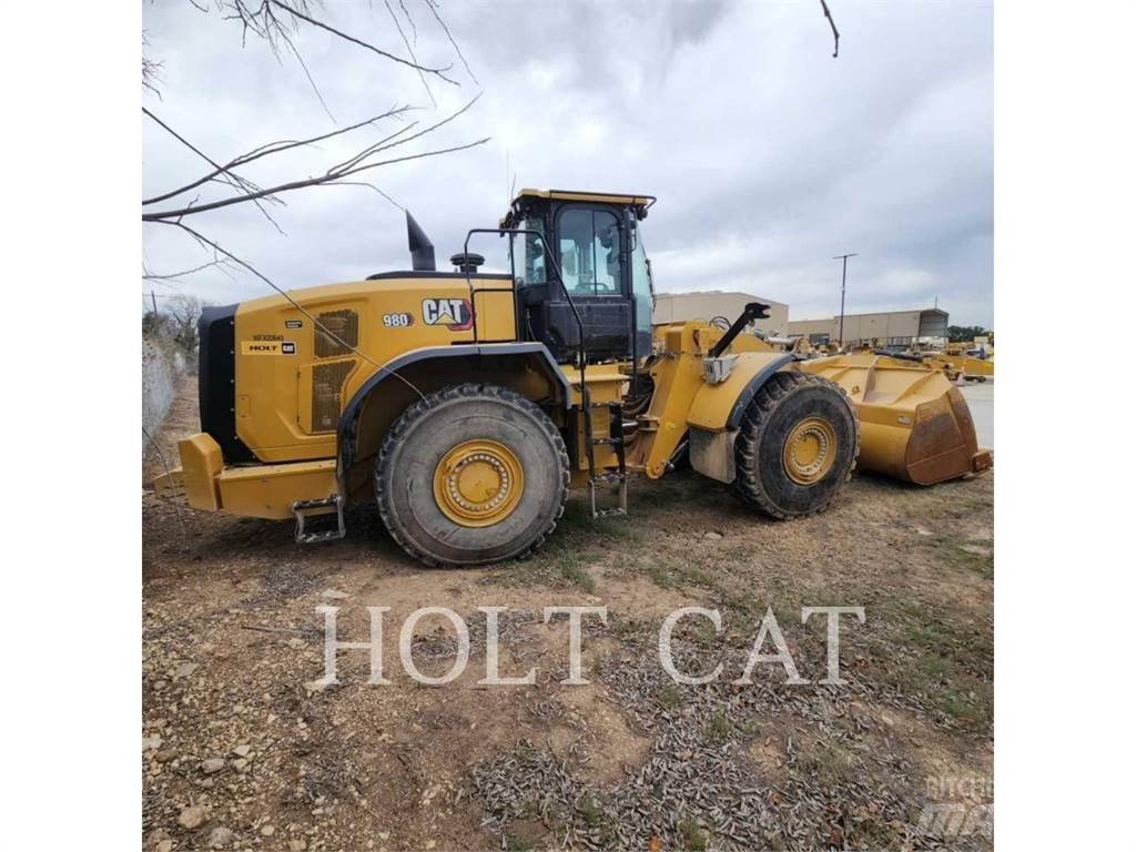 CAT 980 Iekrāvēji uz riteņiem