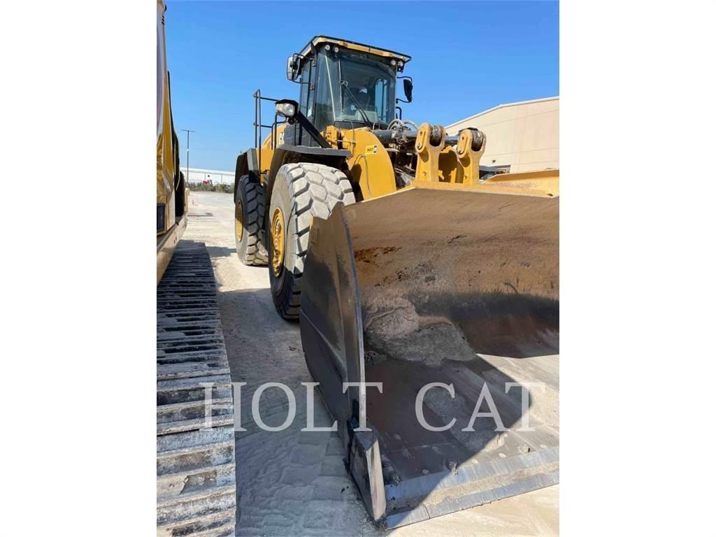 CAT 980 Iekrāvēji uz riteņiem