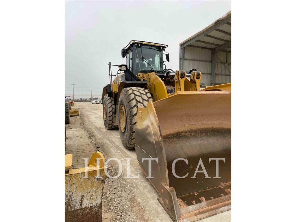 CAT 980 Iekrāvēji uz riteņiem