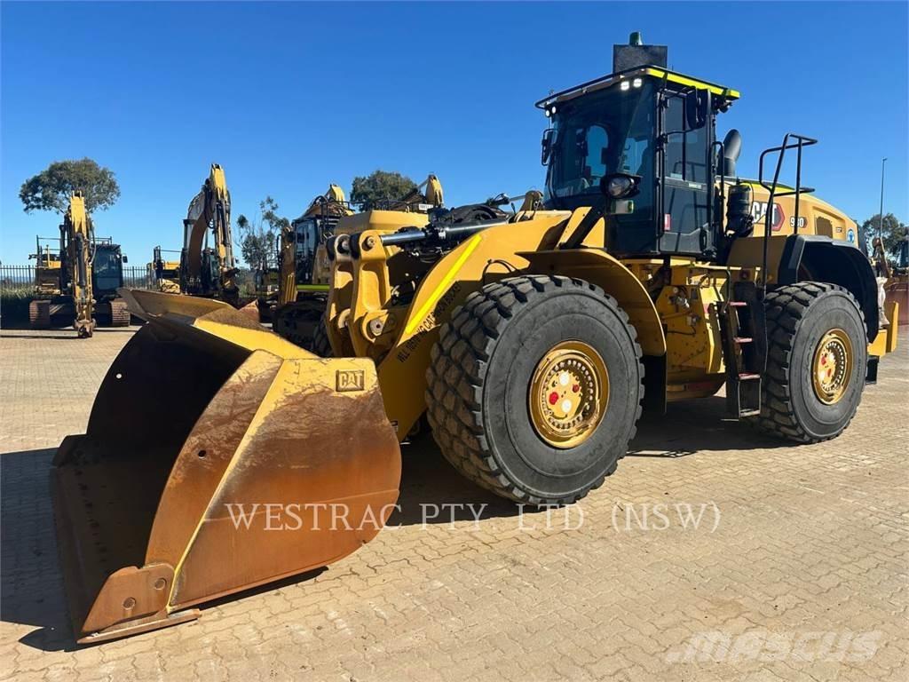 CAT 980-14 Iekrāvēji uz riteņiem