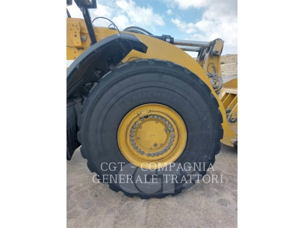 CAT 980M Iekrāvēji uz riteņiem