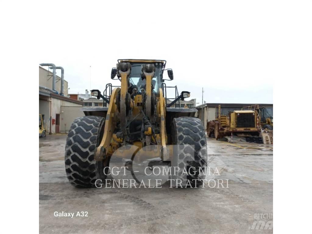 CAT 980M Iekrāvēji uz riteņiem
