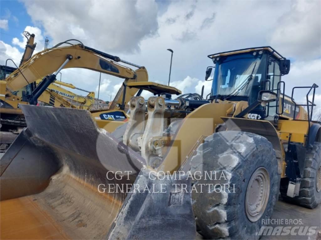 CAT 980M Iekrāvēji uz riteņiem