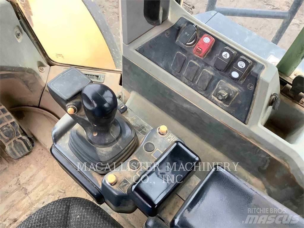 CAT 980M Iekrāvēji uz riteņiem