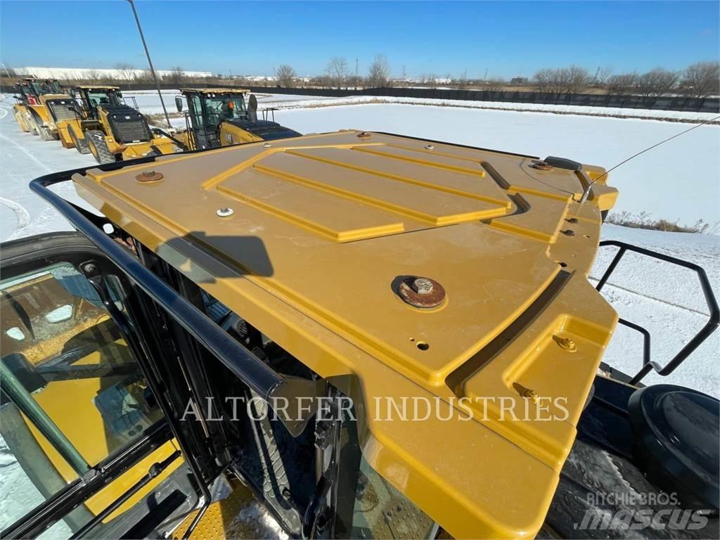 CAT 980M Iekrāvēji uz riteņiem