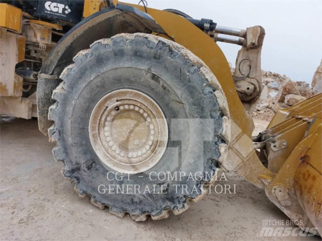 CAT 980M Iekrāvēji uz riteņiem