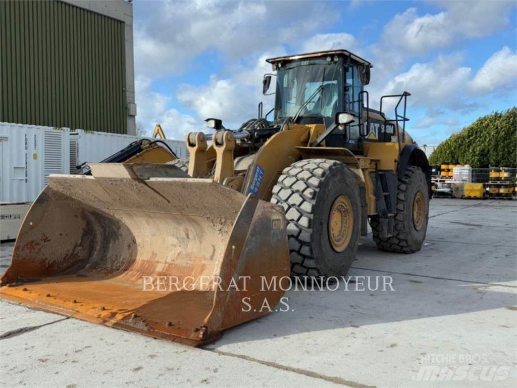 CAT 980M Iekrāvēji uz riteņiem