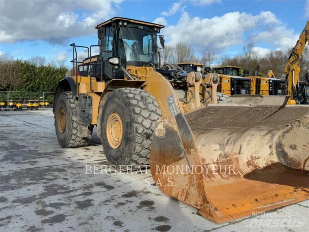 CAT 980M Iekrāvēji uz riteņiem