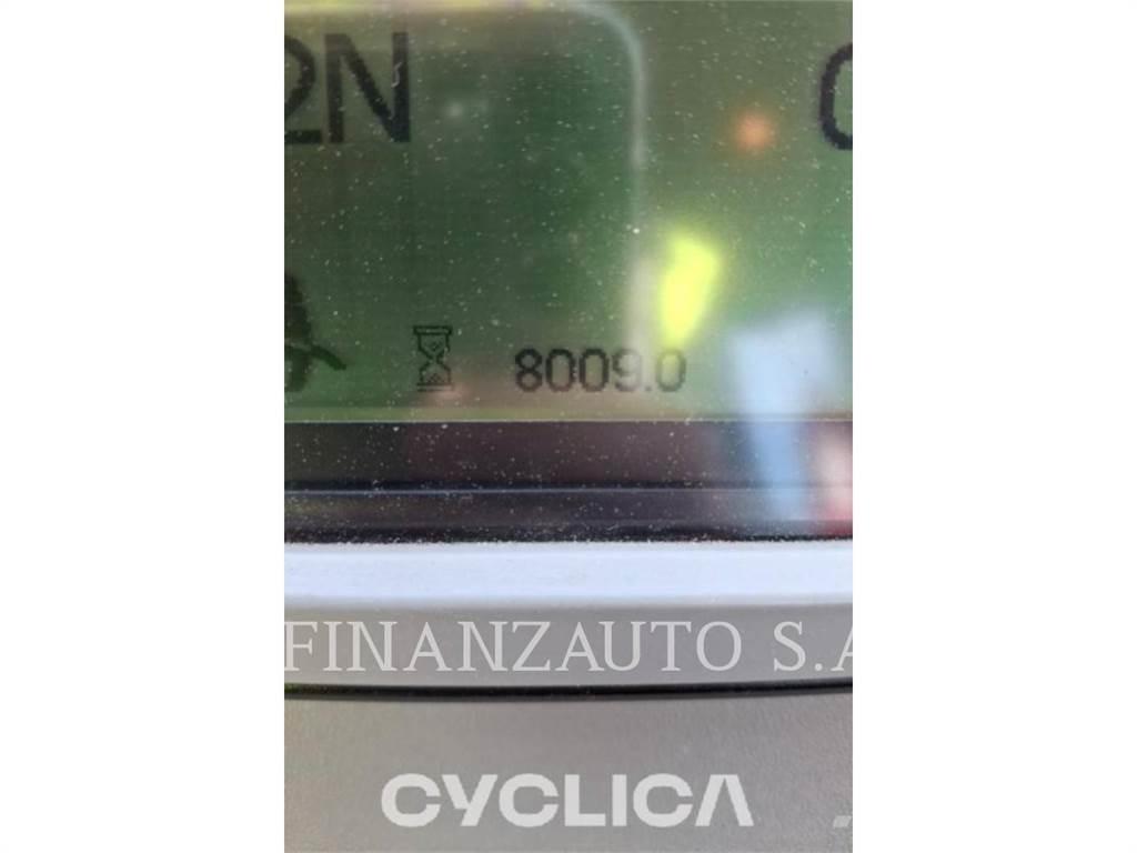 CAT 980M Iekrāvēji uz riteņiem