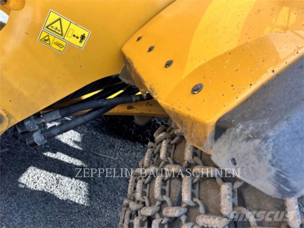 CAT 980M Iekrāvēji uz riteņiem