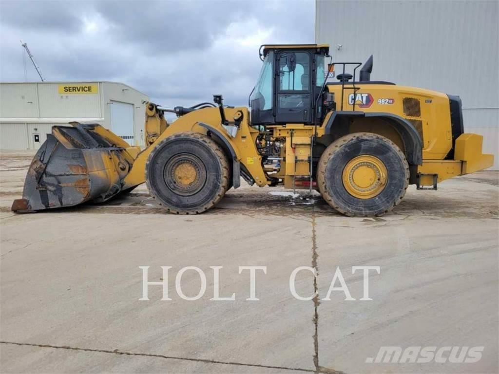 CAT 982 XE Iekrāvēji uz riteņiem