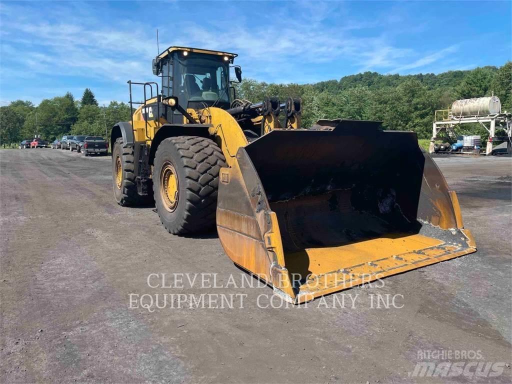 CAT 982M Iekrāvēji uz riteņiem