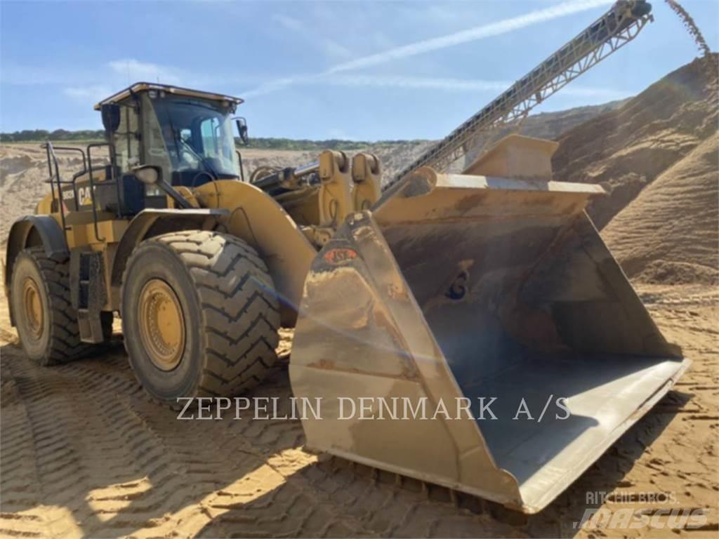 CAT 982M Iekrāvēji uz riteņiem