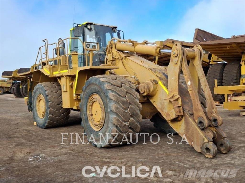 CAT 988G Iekrāvēji uz riteņiem