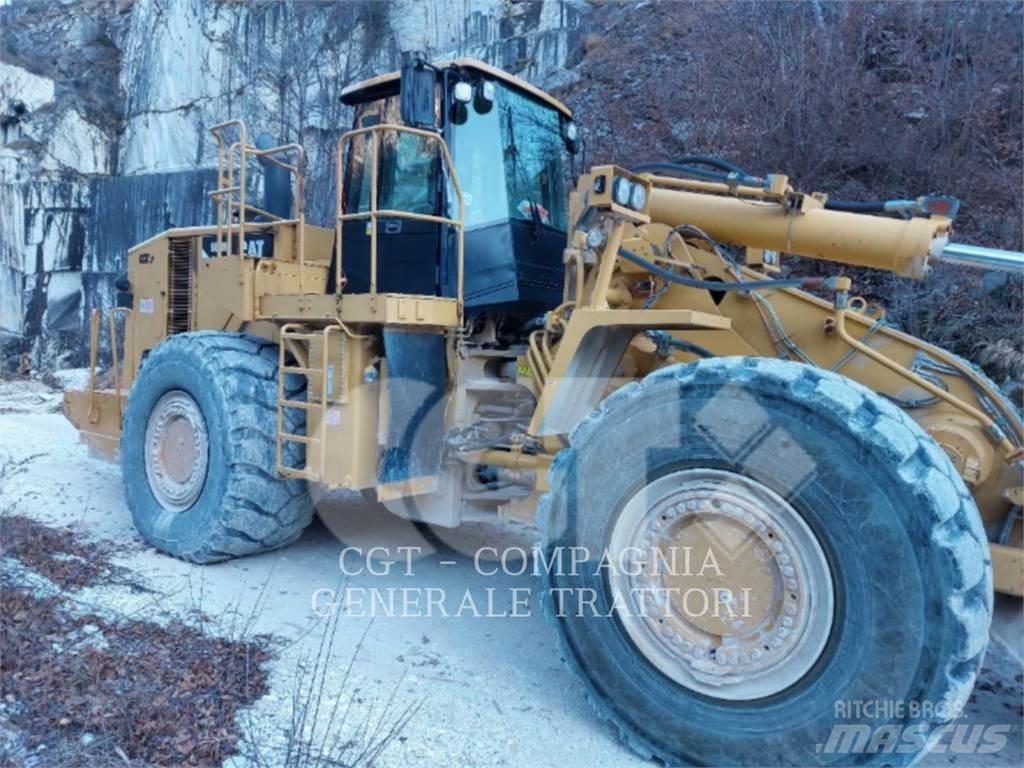CAT 988H Iekrāvēji uz riteņiem