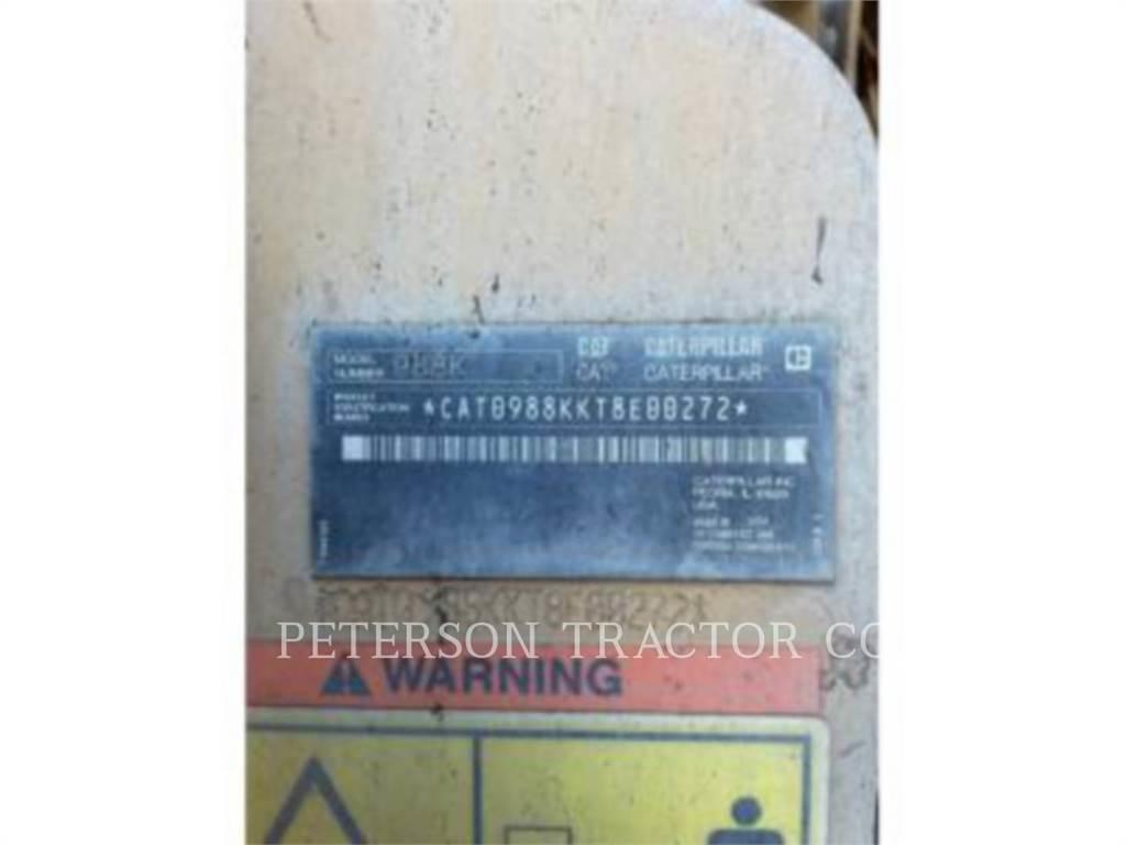 CAT 988K Iekrāvēji uz riteņiem