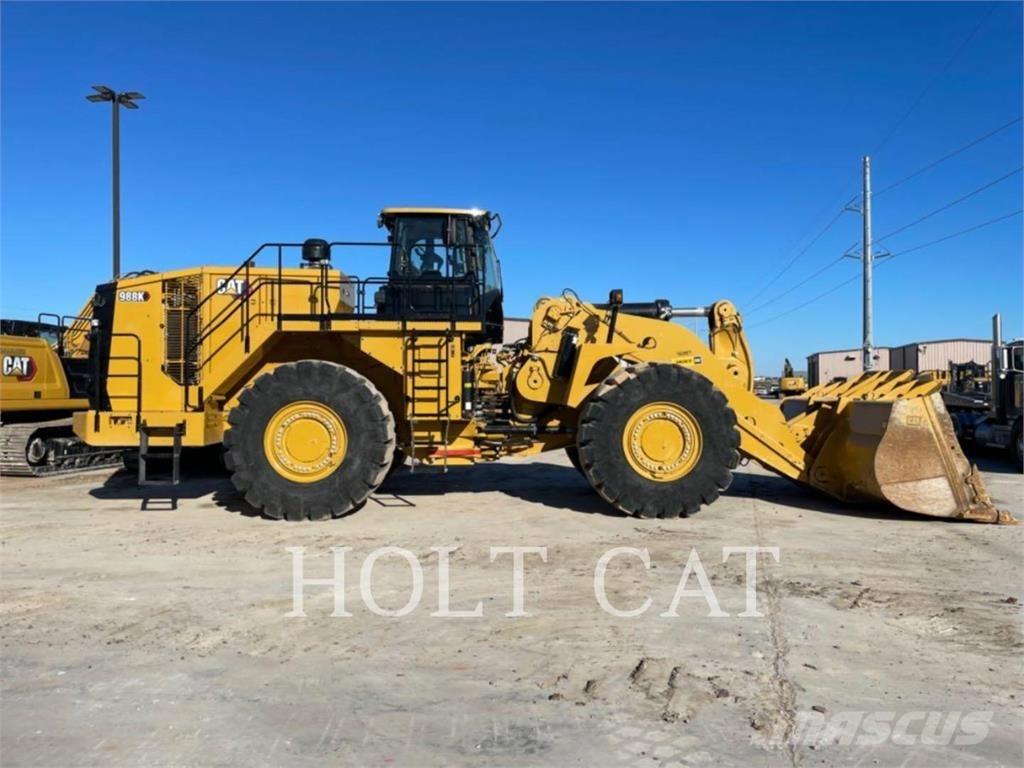CAT 988K Iekrāvēji uz riteņiem