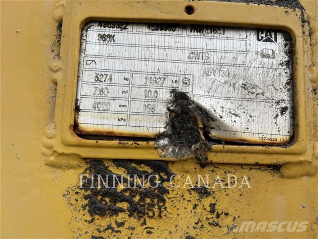 CAT 988K Iekrāvēji uz riteņiem