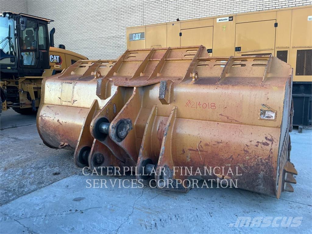 CAT 988K XE Iekrāvēji uz riteņiem