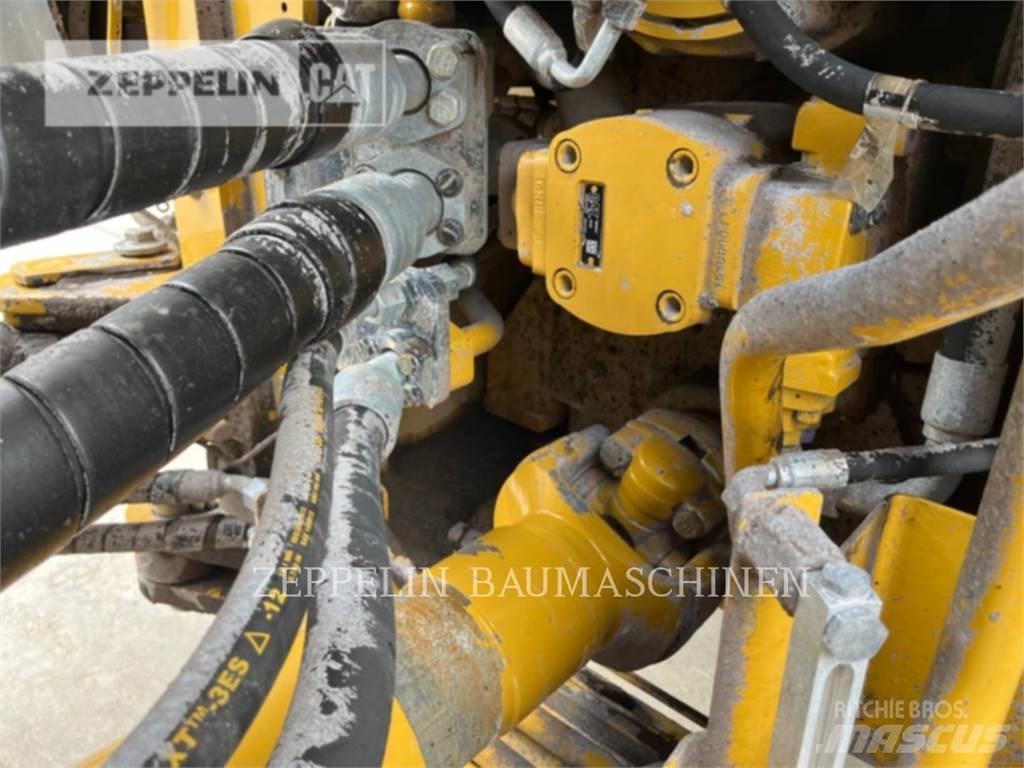 CAT 988KXE Iekrāvēji uz riteņiem