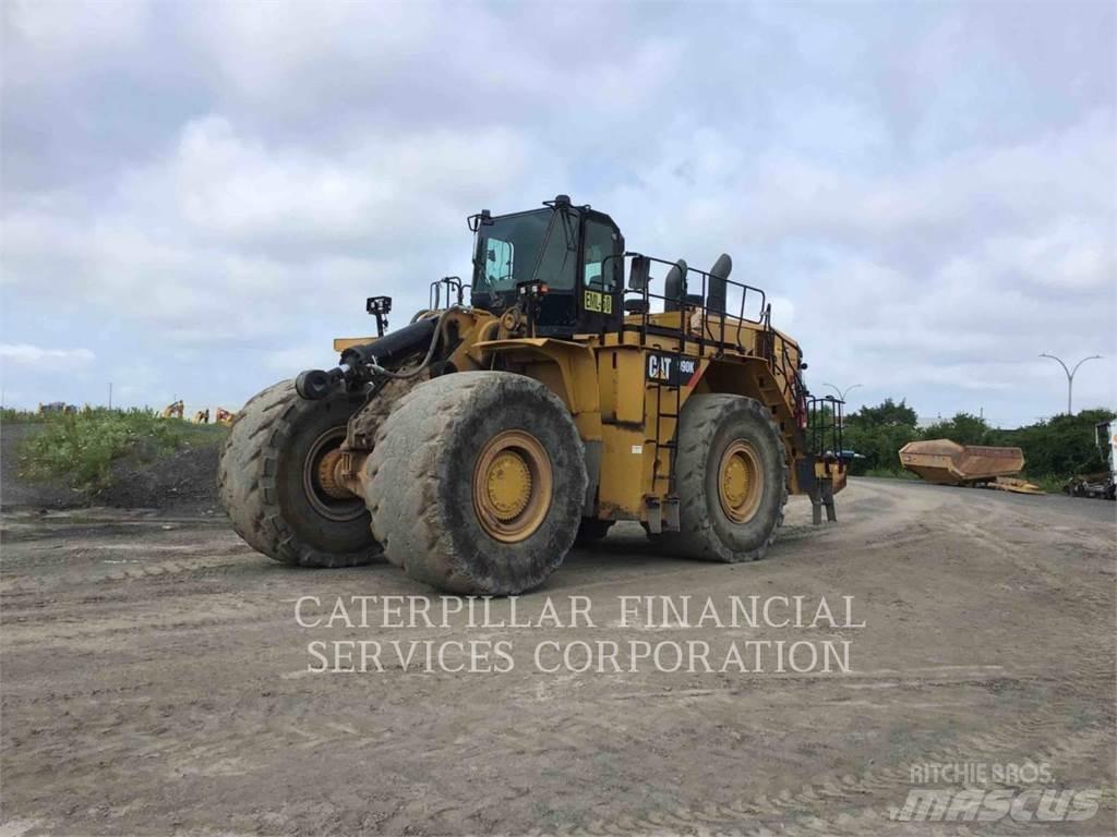 CAT 990K Iekrāvēji uz riteņiem
