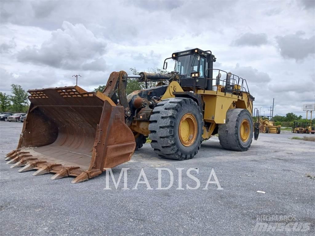 CAT 992G Iekrāvēji uz riteņiem