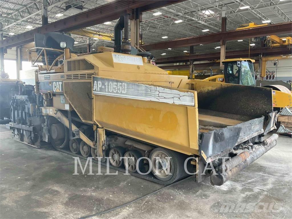 CAT AP-1055D Asfalta klājēji